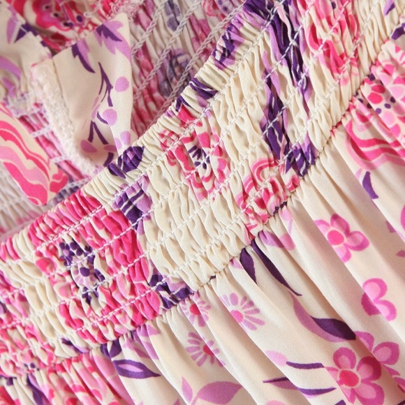 Pink Maxi Bohemian Printed Dress - Picture 4 of 7